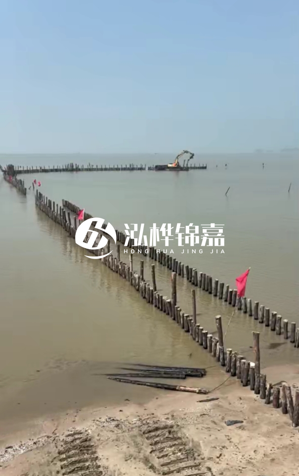 菏澤河道清淤專業(yè)施工-打完松木樁后清理淤泥是否會影響穩(wěn)定性？