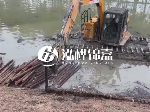 怎么選擇靠譜的松木樁施工隊(duì) - 水上打松木樁聯(lián)系電話(huà)多少？