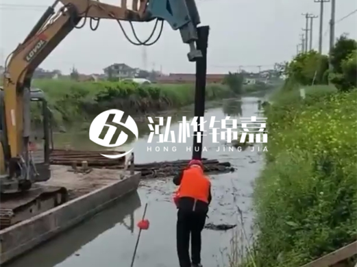 水挖打木樁專業(yè)團(tuán)隊(duì)泓樺錦嘉-最大可以打幾米的木樁？