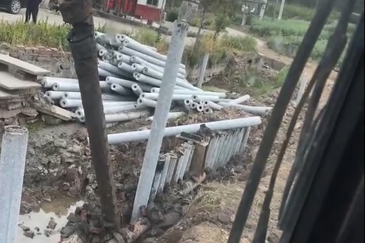 水泥樁批發(fā)廠家泓樺錦嘉-100根仿木樁施工大概需要多長(zhǎng)時(shí)間能完成？